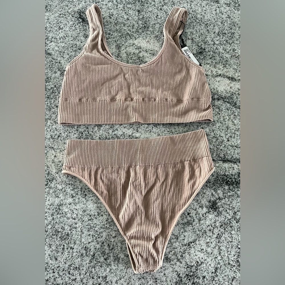 SKIMS STRETCH RIB SET (NWT)